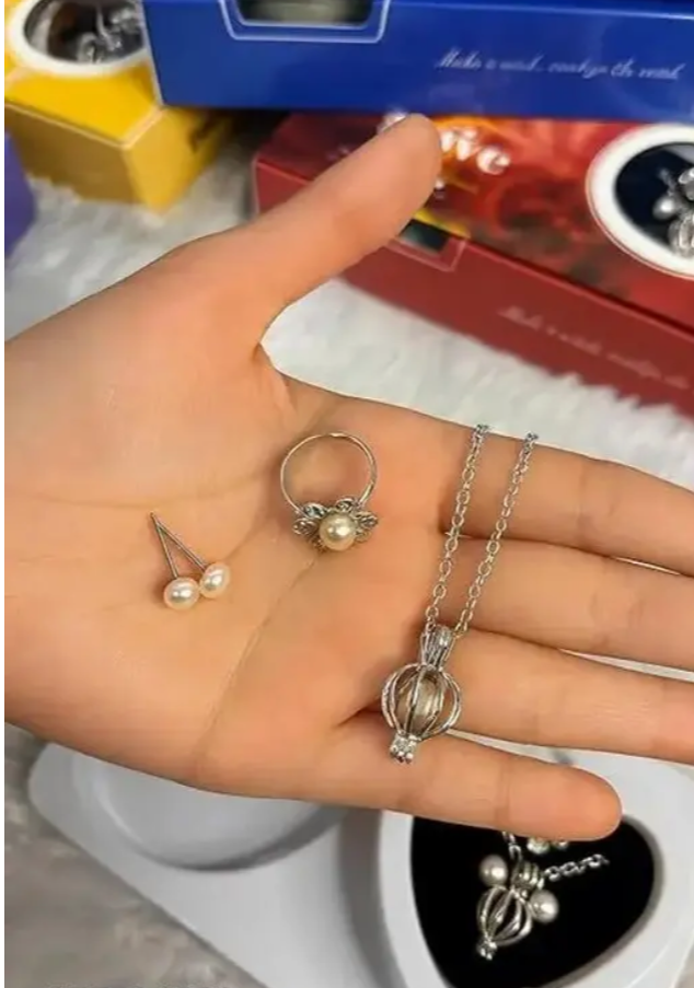Wish Pearl Pendant Set - Discover your hidden pearl